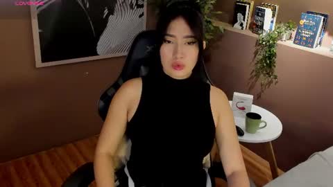Snapshot of skyylee_ chatting on 07-16-26, 01:39 abby online show from 07-16-26, 01:39