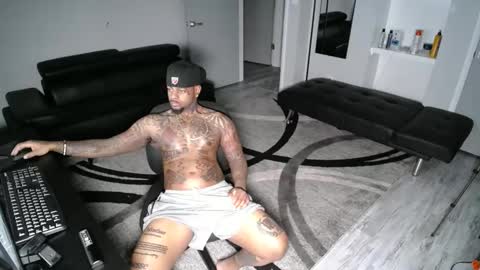 nasty twitter KASHCARTERATL online show from 03-05-25, 08:32