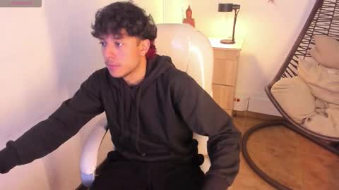 Snapshot of slasher_x chatting on 01-05-26, 07:28 slasher_x online show from 01-05-26, 07:28