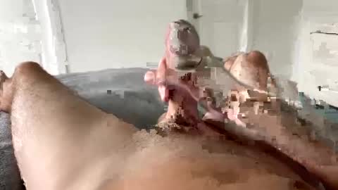 Snapshot of slatersurfer chatting on 12-11-24, 08:07 slatersurfer online show from 12-11-24, 08:07