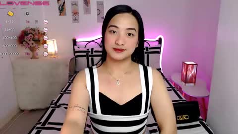 Queen Cyrine online show from 01-05-25, 06:46