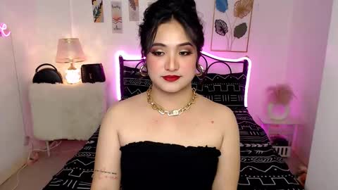 Snapshot of slave_amanda69 chatting on 02-23-26, 11:29 Queen Cyrine online show from 02-23-26, 11:29