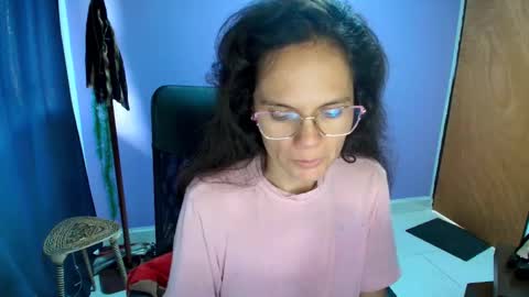 Snapshot of slavefuck chatting on 12-20-25, 02:24 SlaveFuck online show from 12-20-25, 02:24