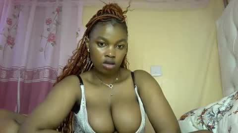 Snapshot of slayslay002 chatting on 12-06-24, 09:13 Rose online show from 12-06-24, 09:13