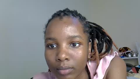 Snapshot of sleciah chatting on 11-25-25, 09:42 sleciah online show from 11-25-25, 09:42