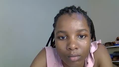 Snapshot of sleciah chatting on 11-26-25, 09:21 sleciah online show from 11-26-25, 09:21