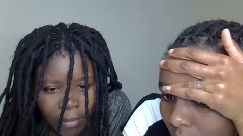 Snapshot of sleciah chatting on 11-27-25, 02:19 sleciah online show from 11-27-25, 02:19