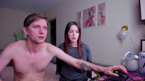 Sophie and David online show from 12-20-25, 01:29