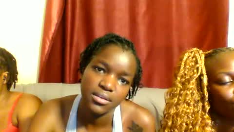Snapshot of sleek_ass chatting on 02-26-25, 01:43 sleek_ass online show from 02-26-25, 01:43