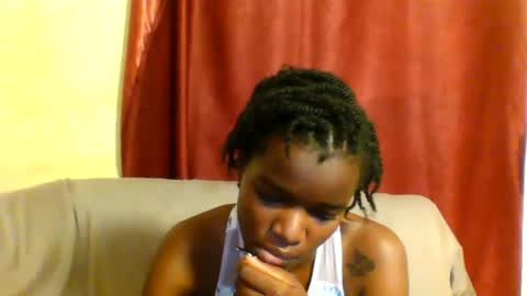 Snapshot of sleek_ass chatting on 03-02-25, 02:10 sleek_ass online show from 03-02-25, 02:10