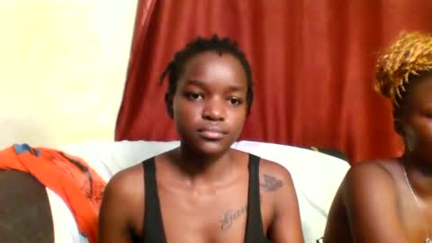 Snapshot of sleek_ass chatting on 03-11-25, 10:31 sleek_ass online show from 03-11-25, 10:31