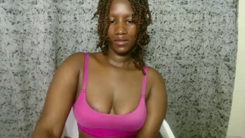 Snapshot of sleekmellanin chatting on 09-09-25, 03:11 sleekmellanin online show from 09-09-25, 03:11