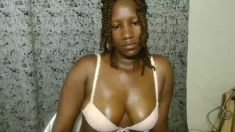 Snapshot of sleekmellanin chatting on 09-11-25, 10:37 sleekmellanin online show from 09-11-25, 10:37