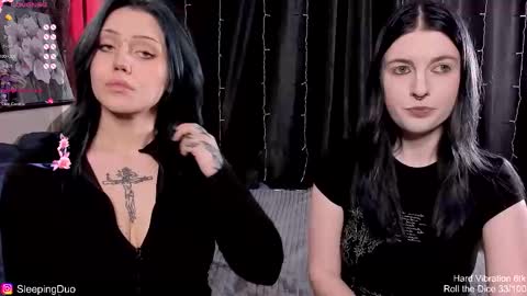 Hi We are Iva and Angela Nice to meet u 3 online show from 01-13-26, 04:34