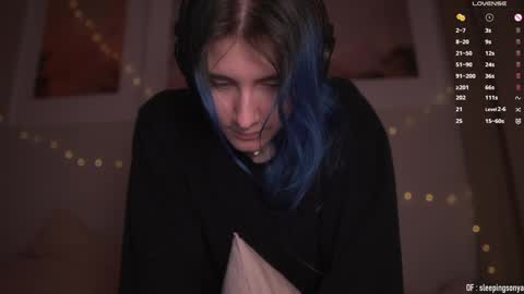 Snapshot of sleepingsonya chatting on 12-20-24, 11:37 Sonya online show from 12-20-24, 11:37