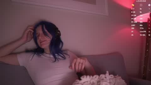 Snapshot of sleepingsonya chatting on 01-14-25, 12:22 Sonya online show from 01-14-25, 12:22