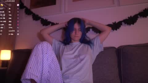 Snapshot of sleepingsonya chatting on 10-11-25, 07:56 Sonya online show from 10-11-25, 07:56