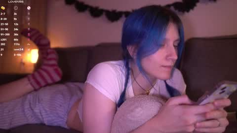 Snapshot of sleepingsonya chatting on 10-16-25, 07:37 Sonya online show from 10-16-25, 07:37