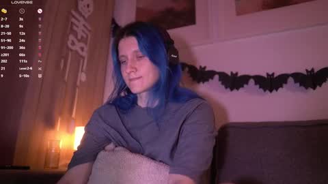 Snapshot of sleepingsonya chatting on 10-17-25, 08:55 Sonya online show from 10-17-25, 08:55