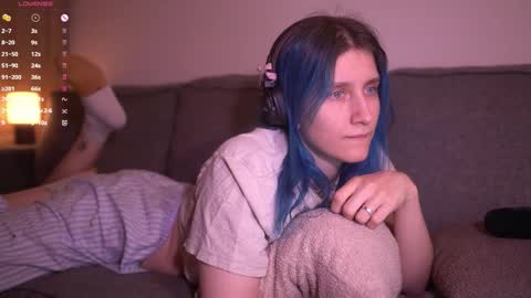 Snapshot of sleepingsonya chatting on 11-29-25, 06:55 Sonya online show from 11-29-25, 06:55