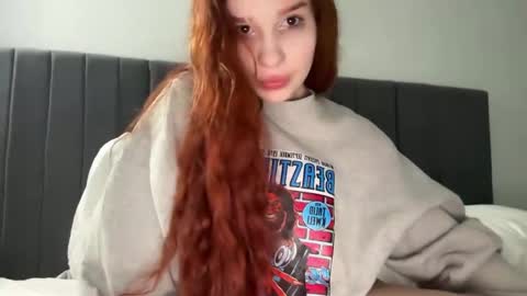 Snapshot of sleepycode002 chatting on 01-22-25, 05:05 JoO online show from 01-22-25, 05:05