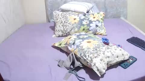 slender_sweetbabe online show from 04-01-26, 09:10