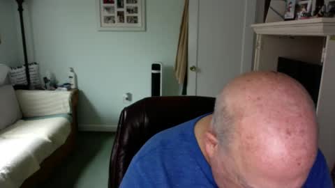 Snapshot of slick50000 chatting on 01-02-25, 07:40 slick50000 online show from 01-02-25, 07:40