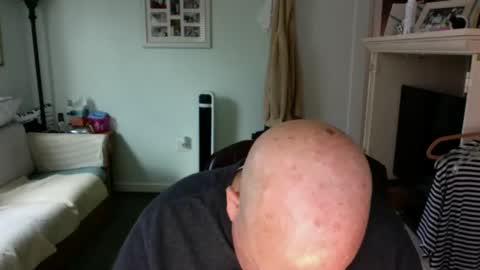 Snapshot of slick50000 chatting on 12-04-25, 08:06 slick50000 online show from 12-04-25, 08:06