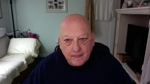 Snapshot of slick50000 chatting on 02-15-26, 06:15 slick50000 online show from 02-15-26, 06:15