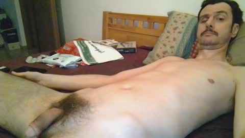 Snapshot of slim38 chatting on 02-08-25, 07:37 Alin online show from 02-08-25, 07:37