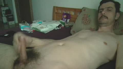 Snapshot of slim38 chatting on 05-10-26, 04:17 Alin online show from 05-10-26, 04:17
