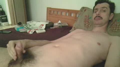 Snapshot of slim38 chatting on 05-19-26, 03:46 Alin online show from 05-19-26, 03:46