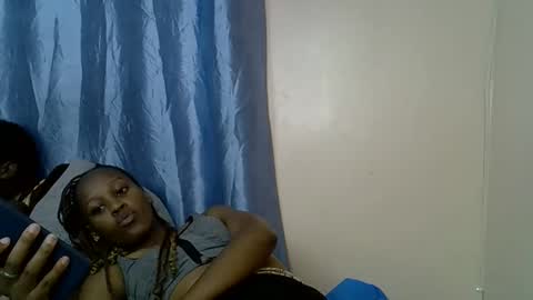 Alicia online show from 11-18-25, 11:58