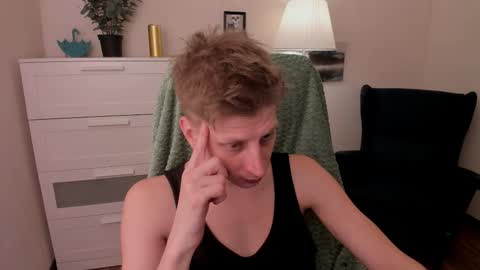 Andy online show from 12-04-25, 08:39