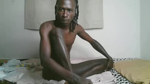 Snapshot of slim_babe2 chatting on 11-16-25, 07:30 kayz online show from 11-16-25, 07:30