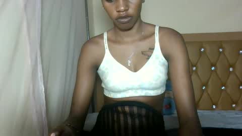 Snapshot of slim_baby01 chatting on 03-09-26, 07:29 slim_baby01 online show from 03-09-26, 07:29