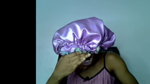 Snapshot of slim_ebonypet chatting on 05-15-26, 11:28 Crystal online show from 05-15-26, 11:28
