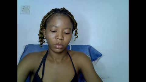 Snapshot of slim_ebonypet chatting on 06-01-26, 10:28 Crystal online show from 06-01-26, 10:28