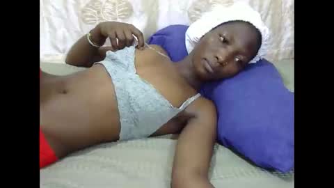 slim_kiteey online show from 10-08-25, 05:38