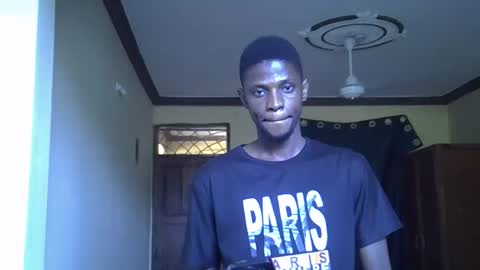 Snapshot of slim_long01 chatting on 02-15-26, 09:52 slim long01 online show from 02-15-26, 09:52