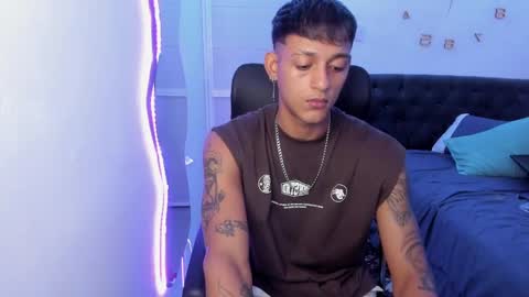 Snapshot of slim_master12 chatting on 12-05-24, 04:42 slim_master12 online show from 12-05-24, 04:42