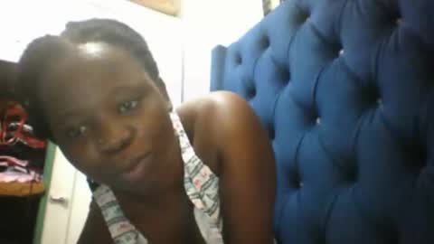 Snapshot of slim_petite_ebony chatting on 03-04-26, 06:03 slim_petite_ebony online show from 03-04-26, 06:03
