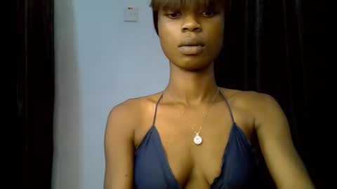 Snapshot of slim_petitqueen chatting on 11-13-25, 09:08 Alice online show from 11-13-25, 09:08