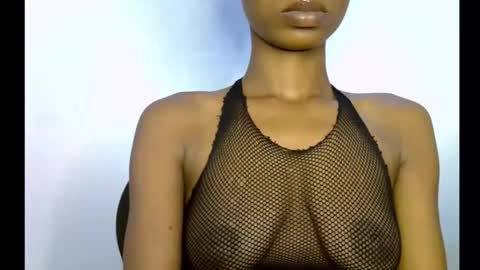 Snapshot of slim_petitqueen chatting on 12-15-25, 06:12 Alice online show from 12-15-25, 06:12
