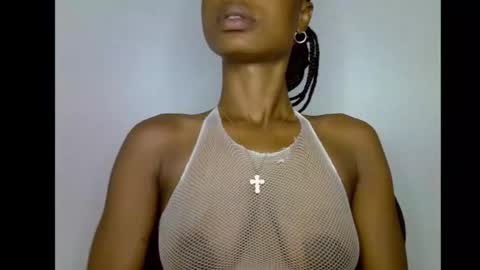 Snapshot of slim_petitqueen chatting on 01-12-26, 06:07 Alice online show from 01-12-26, 06:07