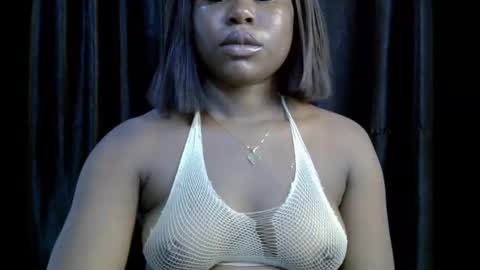 Snapshot of slim_thick12 chatting on 12-02-25, 08:08 Tems online show from 12-02-25, 08:08