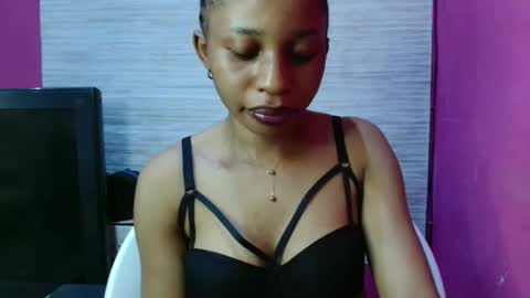 Snapshot of slimass31 chatting on 05-17-26, 12:56 slimass31 online show from 05-17-26, 12:56