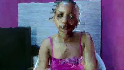 Snapshot of slimass31 chatting on 05-18-26, 04:40 slimass31 online show from 05-18-26, 04:40