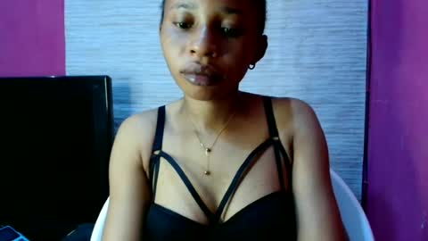 Snapshot of slimass31 chatting on 06-15-26, 07:16 slimass31 online show from 06-15-26, 07:16
