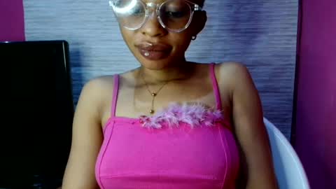 Snapshot of slimass31 chatting on 07-19-26, 04:49 slimass31 online show from 07-19-26, 04:49